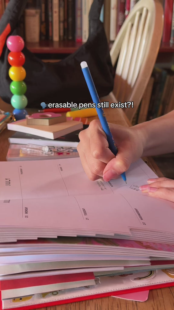 model using colorful erasable pen set