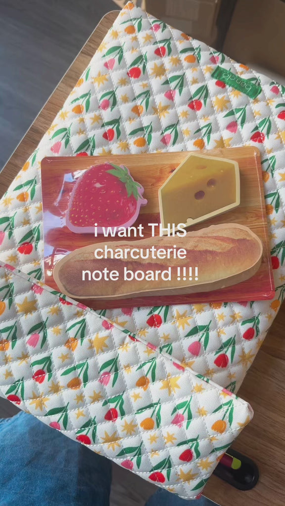 model showing charcuterie sticky notes set 